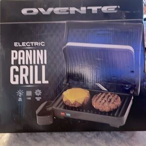 Ovente Panini Grill
